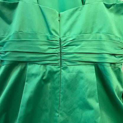 David’s Bridal Kelly Green Sleeveless Fit Flare Dress Size 12 Like New