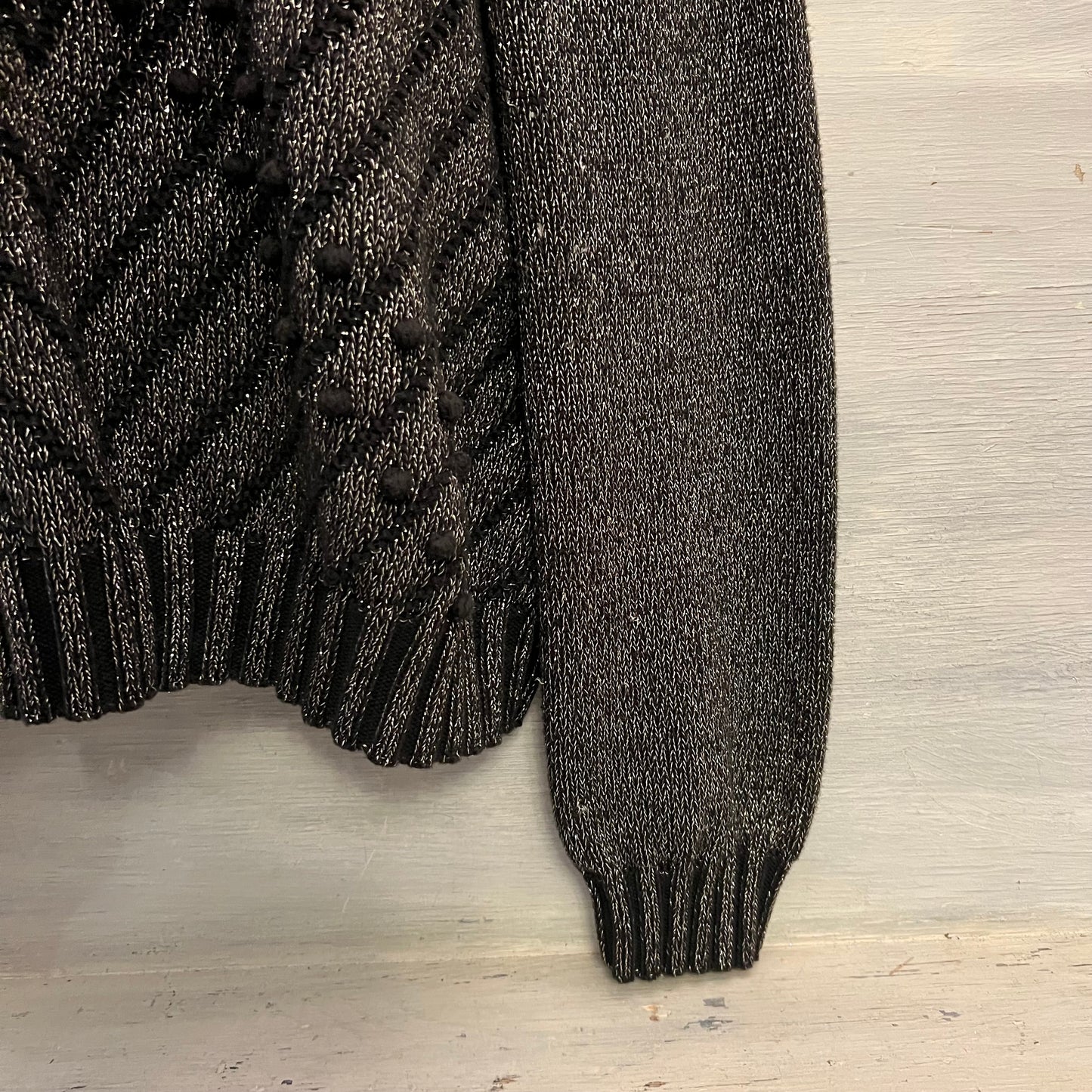 600 West Black Metallic Silver Thread Vneck Sweater w/ Removable Cowl XL Good Condition