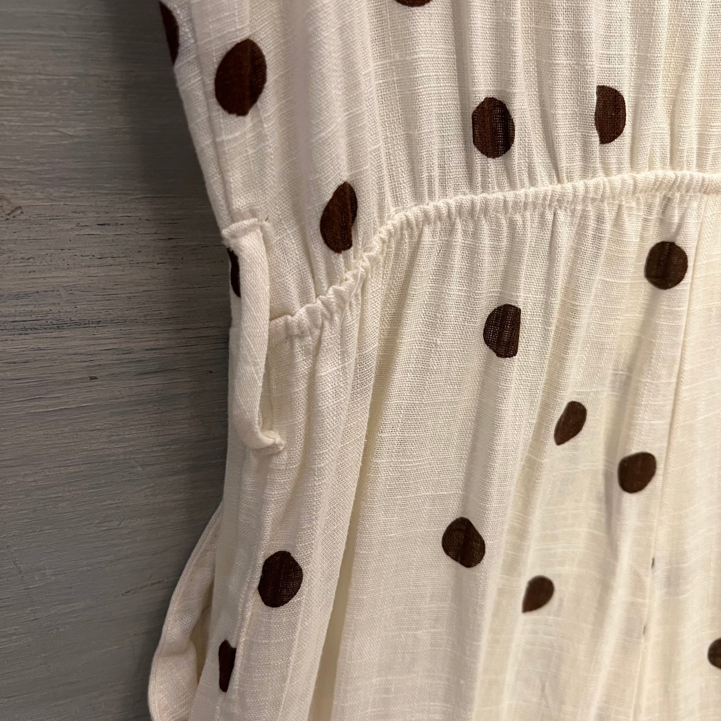 Monteau Los Angeles Cream Brown Polka Dot Vneck Jumpsuit Size Medium New with Tags