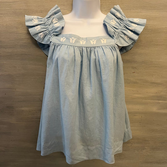 Crown & Ivy Sky Blue Smocked Embroidered Flower Ruffle Sleeve Blouse Size Large Good Condition