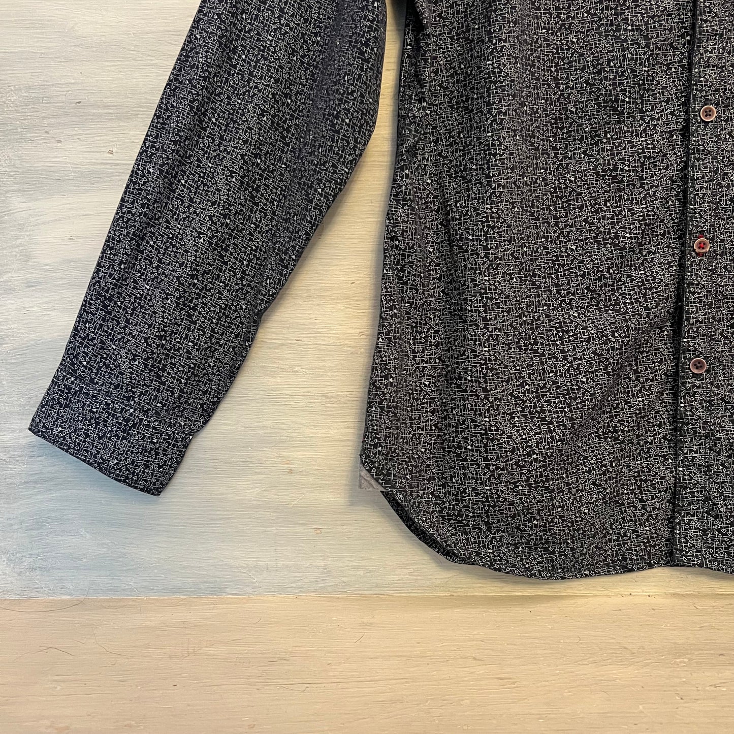 MBX Denim Wear Slim Fit Navy Blue Abstract Print Button Down Shirt XL Good Condition