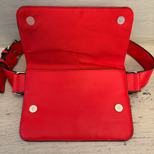 Forever 21 Red Faux Leather Waist Bag Fanny Pack Purse Good Condition