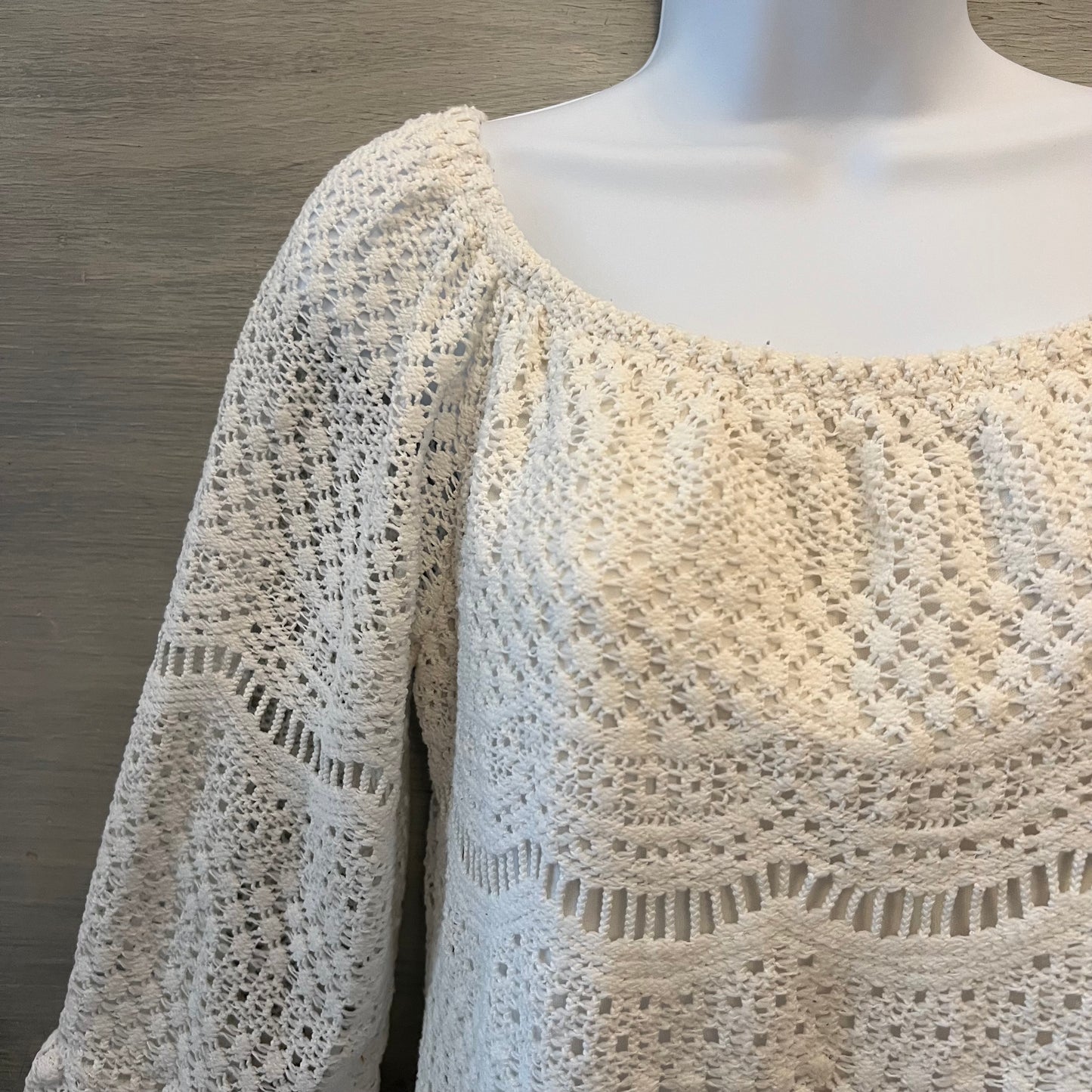 Rachel Kate Fashion Collective Cream Crochet Open Knit Boho Blouse Size Small Good Condition