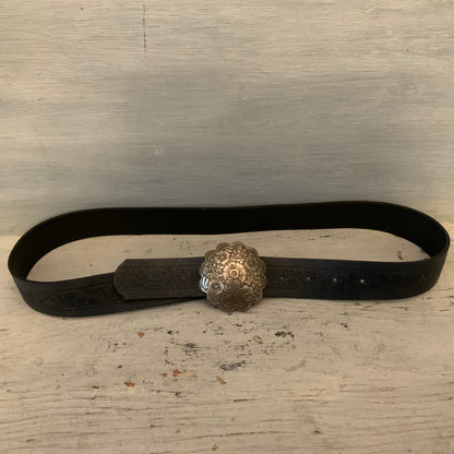 Maurices Italian Black Leather Embossed Belt w/ Brushed Silver Buckle Size Large Good Condition