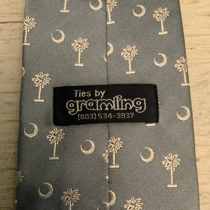 Ties by gramling Blue/White South Carolina Palmetto Moon Print XL Necktie 63" Good Condition