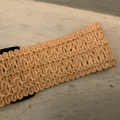 Woven Raffia Faux Leather Beaded Buckle Cinch Waist Fashion Belt Good Condition
