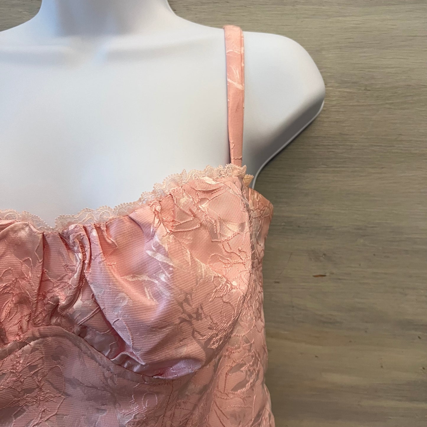 Crazy Dizzy Pink Floral Brocade Embroidered Flared Mini Dress Size Large Good Condition