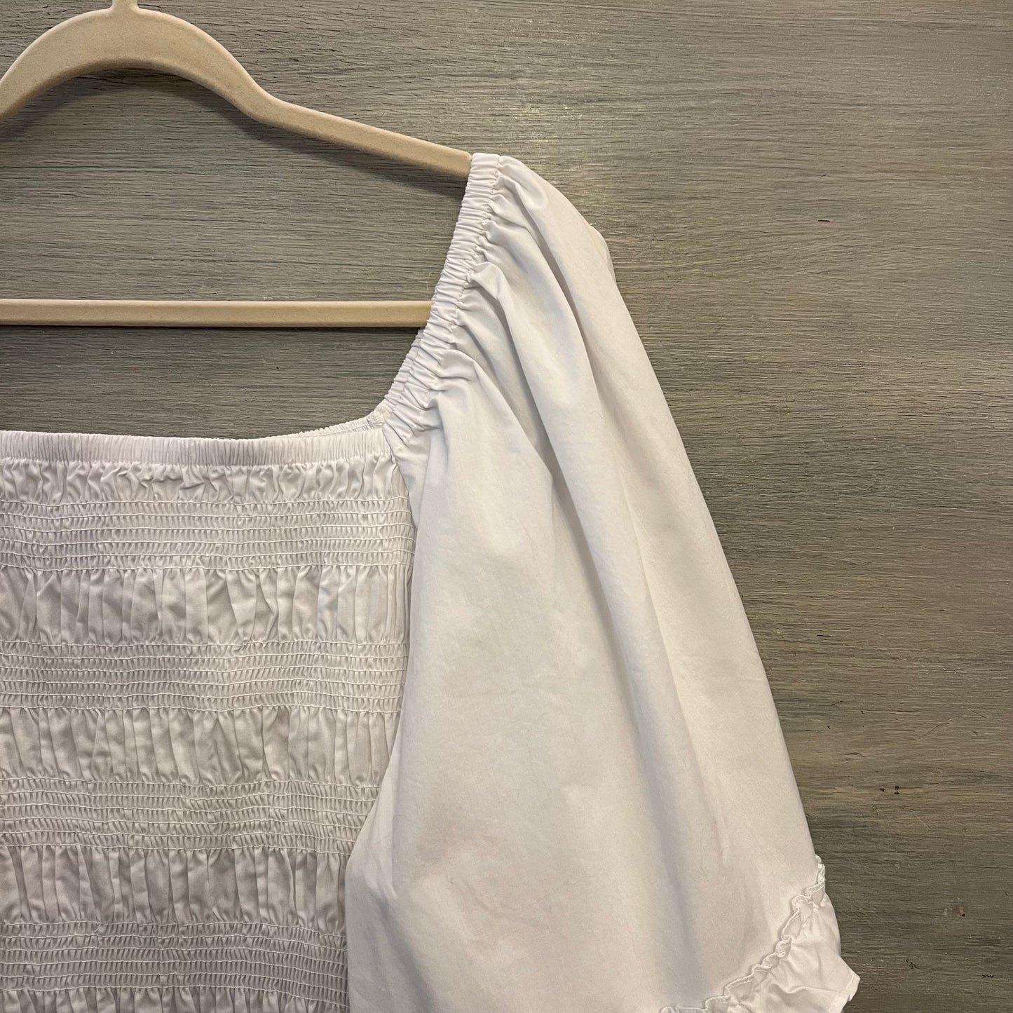 Cato White Square Neck Shirred Top Ruffled Wide Half Sleeve Blouse 22/24 Like New