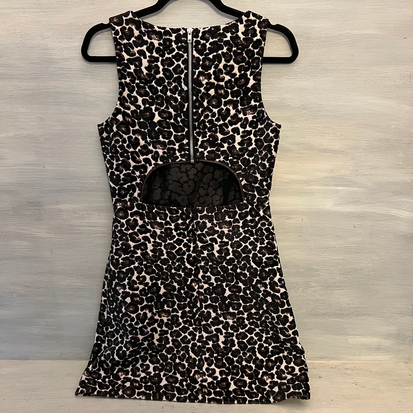 Felicity & Coco Tapestry Leopard Print Open Back Dress Size Small Good Condition