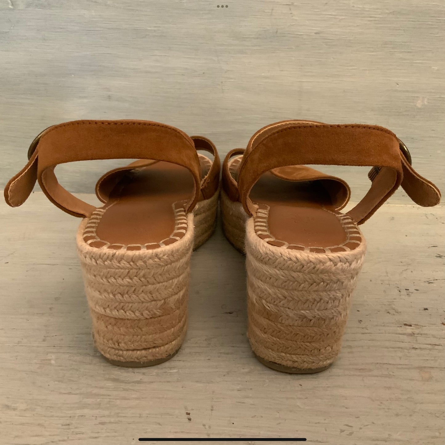 Universal Thread Brown Suede Espadrille Wedge Sandals Size 7.5 Good Condition