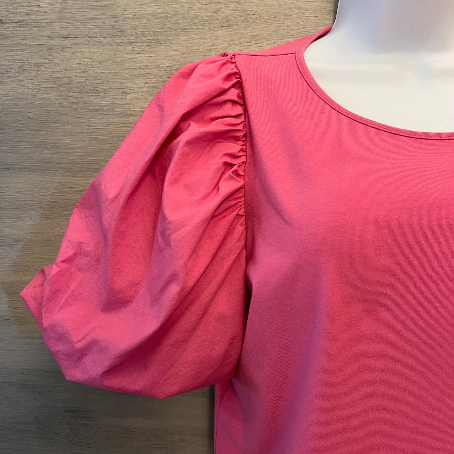 a new day Magenta Oversize Puff Sleeve Crew Neck Blouse Size Medium Good Condition
