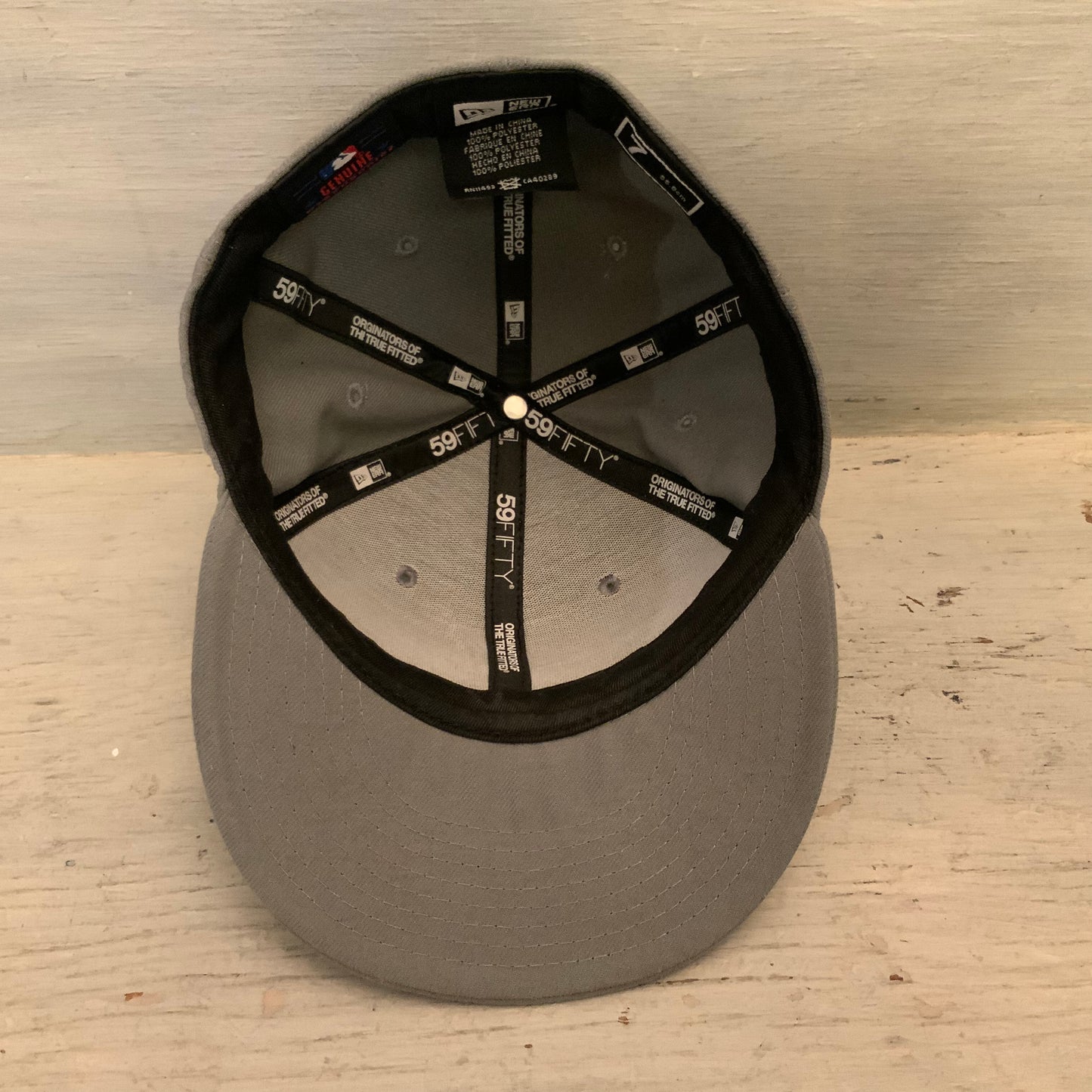New Era 9Fifty Oakland A’s Gray Ball Cap Hat Size 7 (55.8cm) Good Condition
