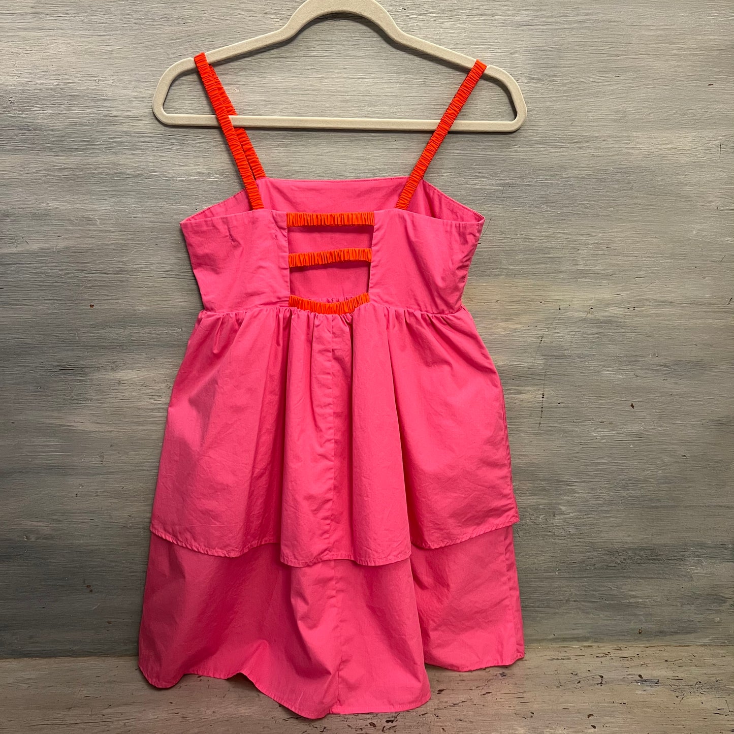 Impressions 100% Cotton Hot Pink Dual Ruffle Open Back Babydoll Size Small Like New