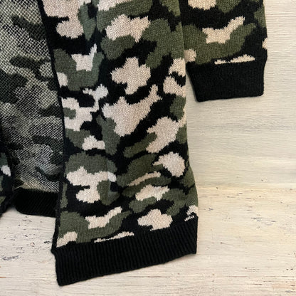 Mudpie Tan Black Khaki Green Camo Cardigan Sweater Size S/M Good Condition
