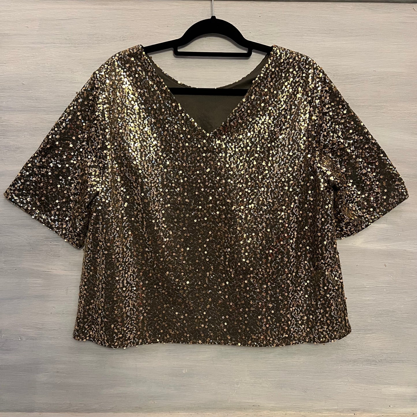 Cato Gold Silver Sequined Crop Top Blouse Size XL Like New