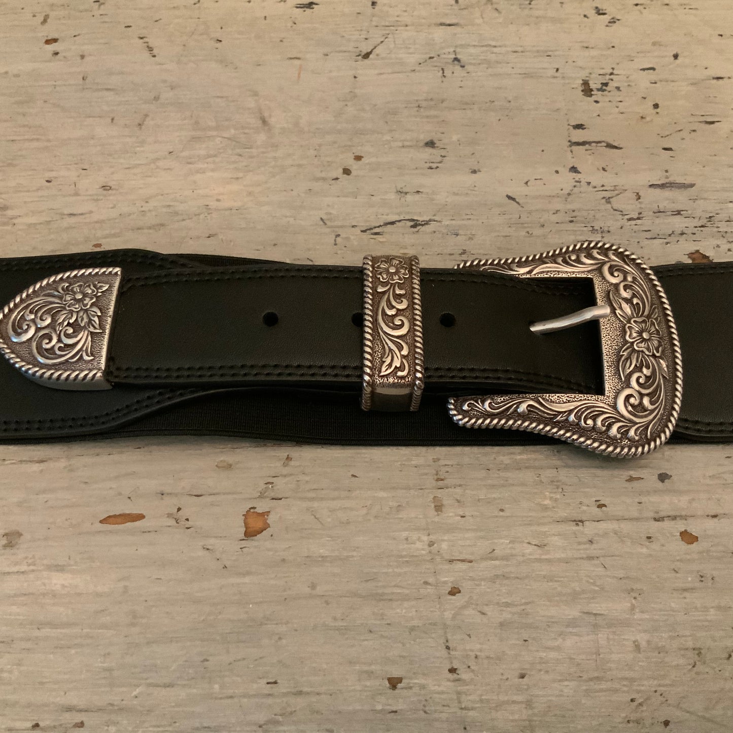 Elegant Western Black Faux Leather Ornate Silver Buckle Cinch Waist Belt Like New