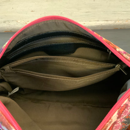 Beautiful Boho Shimmer Medallion Print Canvas Crossbody Bag Purse Like New