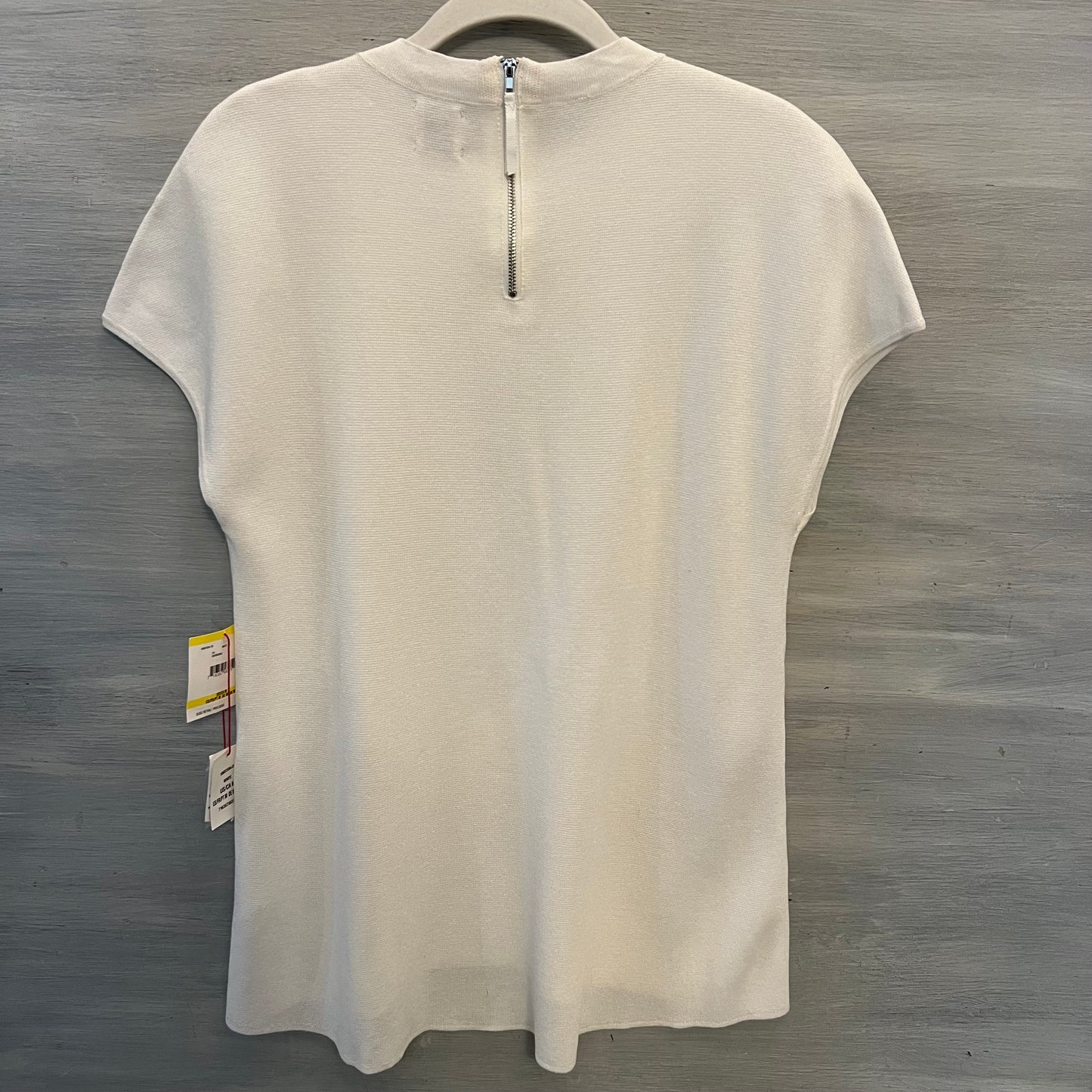 Anne Klein White Knit Floral Embellished Cap Sleeve Sweater Size Medium Good Condition
