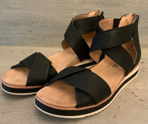 LifeStride Velocity 2.0 Black Faux Leather Gladiator Sandal Open Toe Zip Back Size 9.5 Good Condition