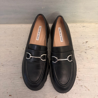 Chelsea & Violet Leather Black Accent Chunky Platform Loafers Size 7.5M Like New
