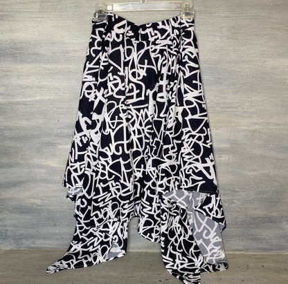 New York & Company Graffiti Print Black White Handkerchief Hem Skirt Size Large Like New