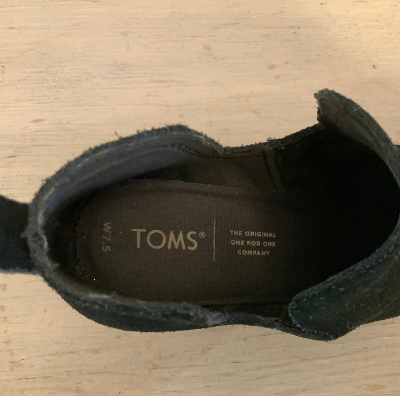 Tom’s Kallie Navy Blue Suede Wood Wedge Ankle Bootie Size 7.5 Good Condition