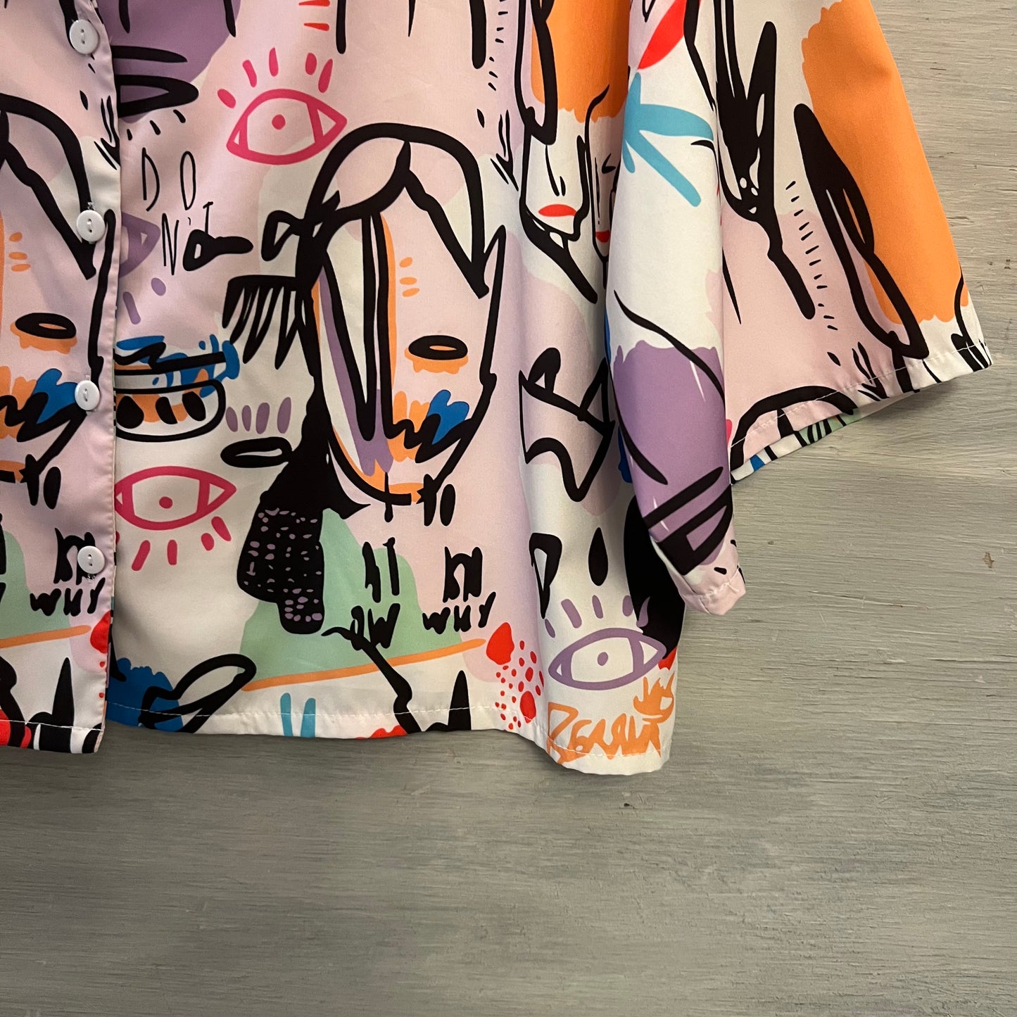 SHEIN Curve Colorful Abstract Print Oversize Button Down Crop Top Blouse Size 2XL Good Condition