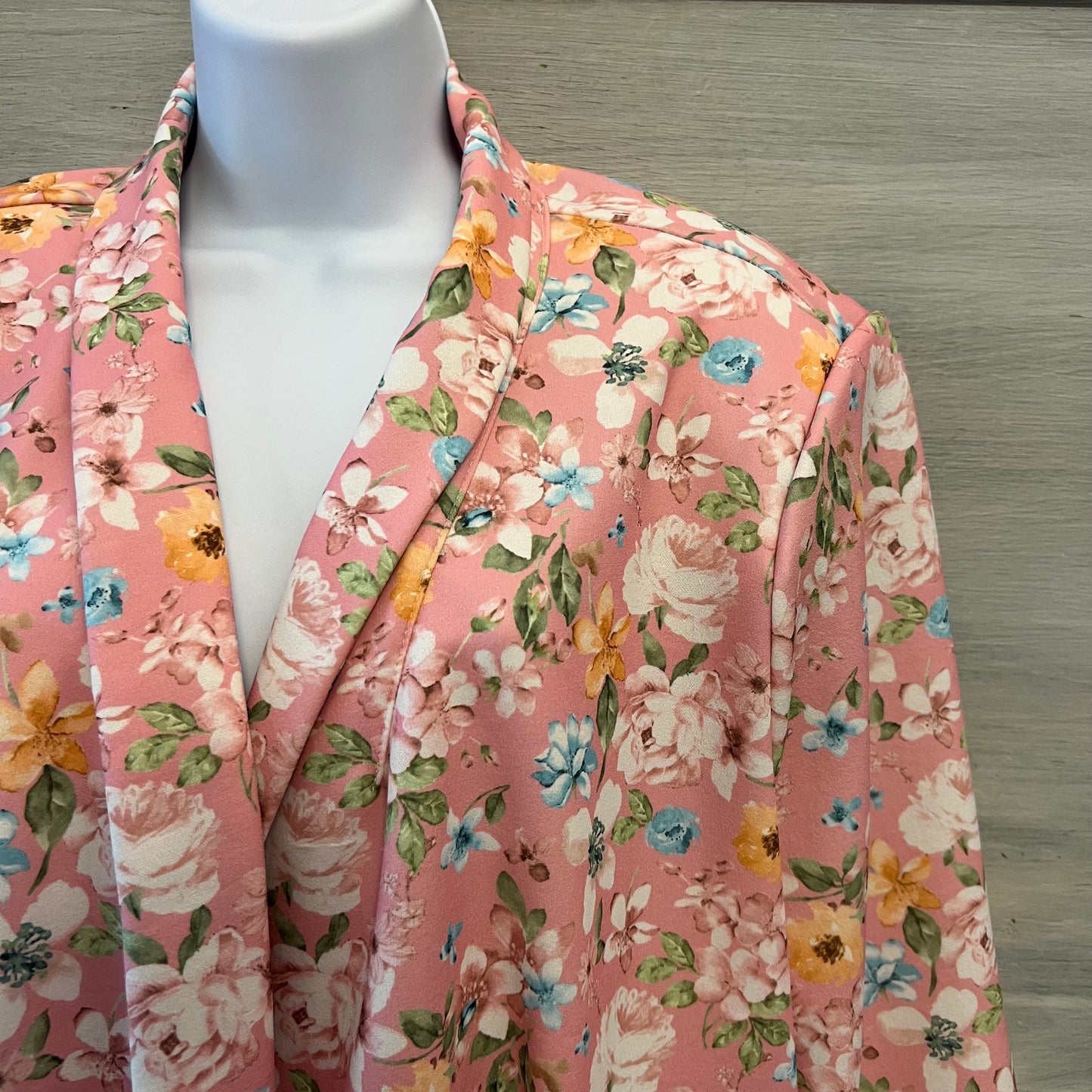 SHEIN Curve Pink Multi Color Floral Print One Button Blazer Size 3XL Good Condition