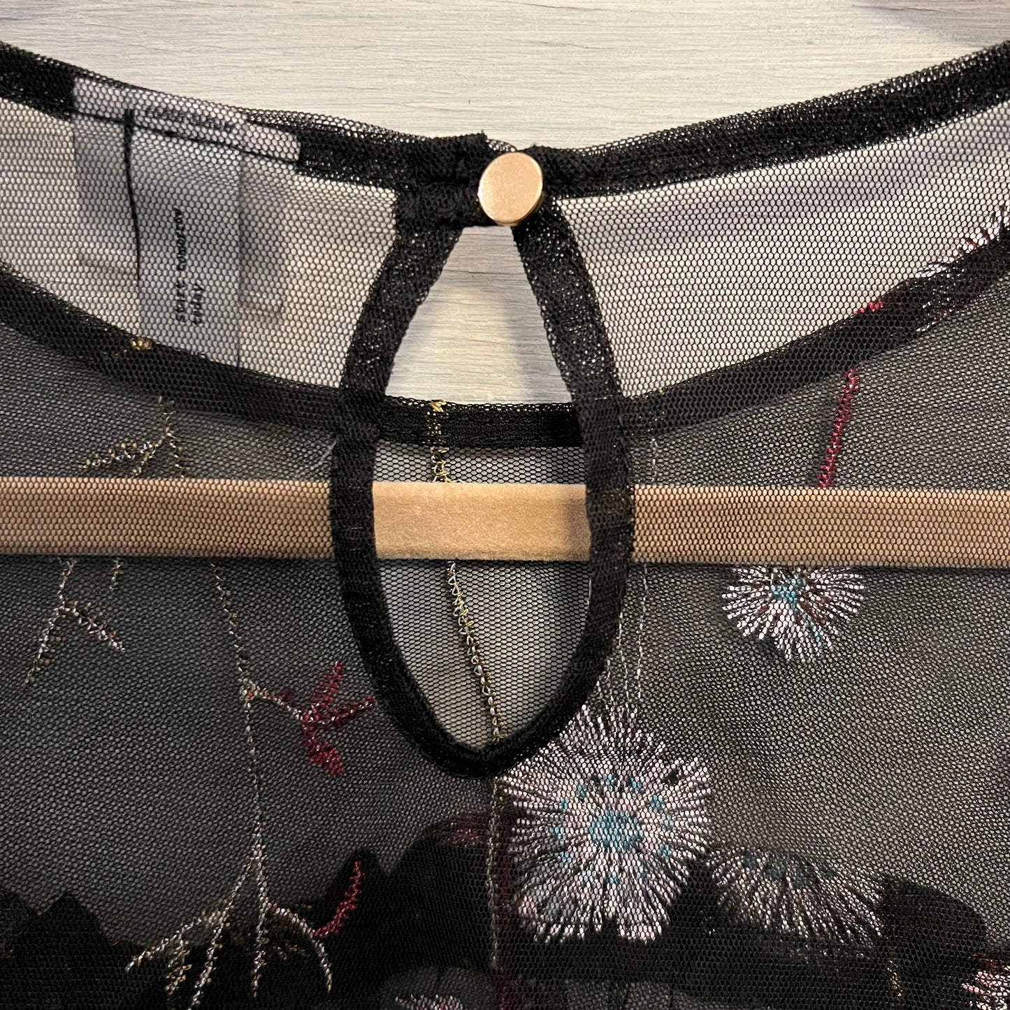 a new day Colorful Embroidered Flower Sheer Black Cropped Blouse Medium Like New