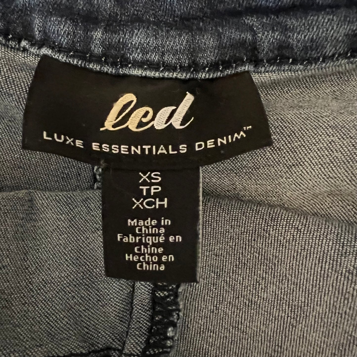 led Luxe Essentials Denim Maternity Bib Overalls Size XS Good Condition