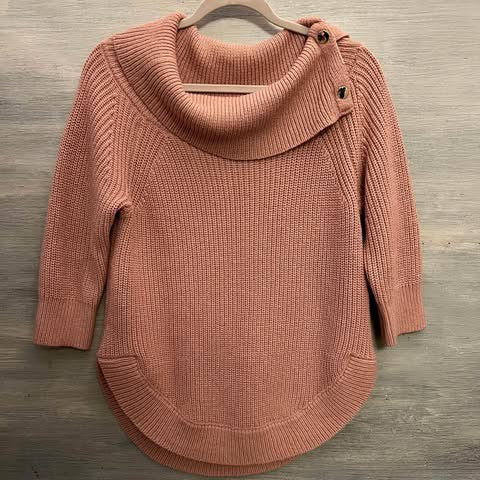 89th + Madison Snap Cowl Neck 3/4 Sleeve Curved Hem Sweater Size S/P Good Condition