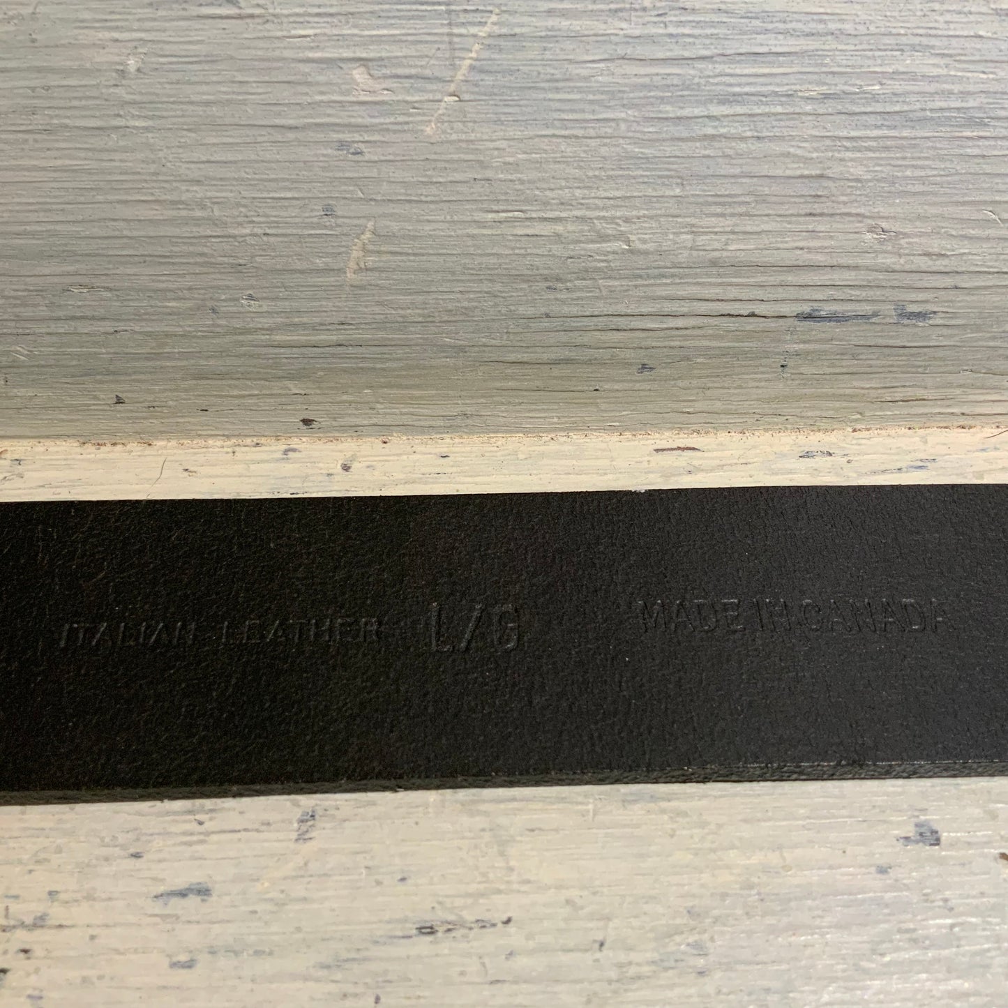 Maurices Italian Black Leather Embossed Belt w/ Brushed Silver Buckle Size Large Good Condition