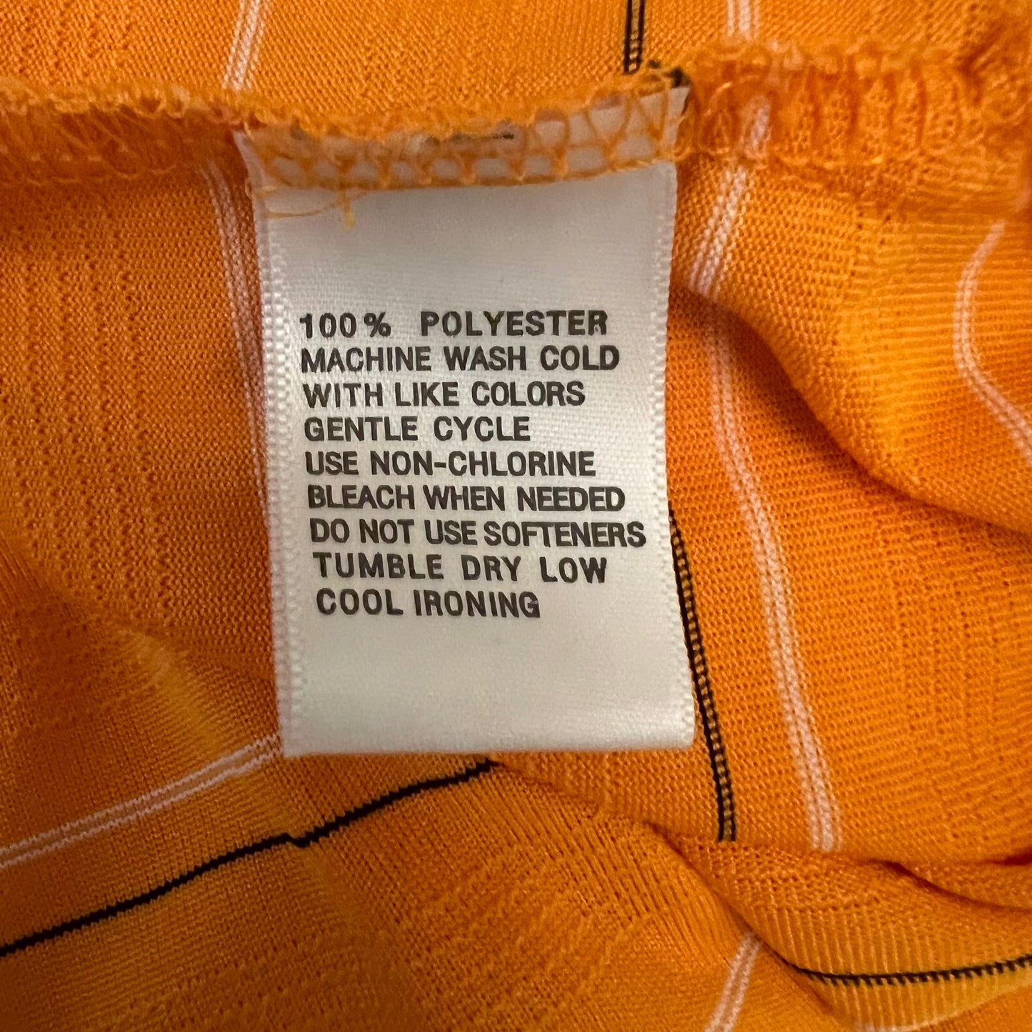 Greg Norman Play Dry Orange Striped Short Sleeve Polo Shirt Size Medium Good Condition