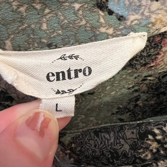 entro Tiger Black Blue Green Pink Floral Print Button Down High Low Blouse Large Good Condition