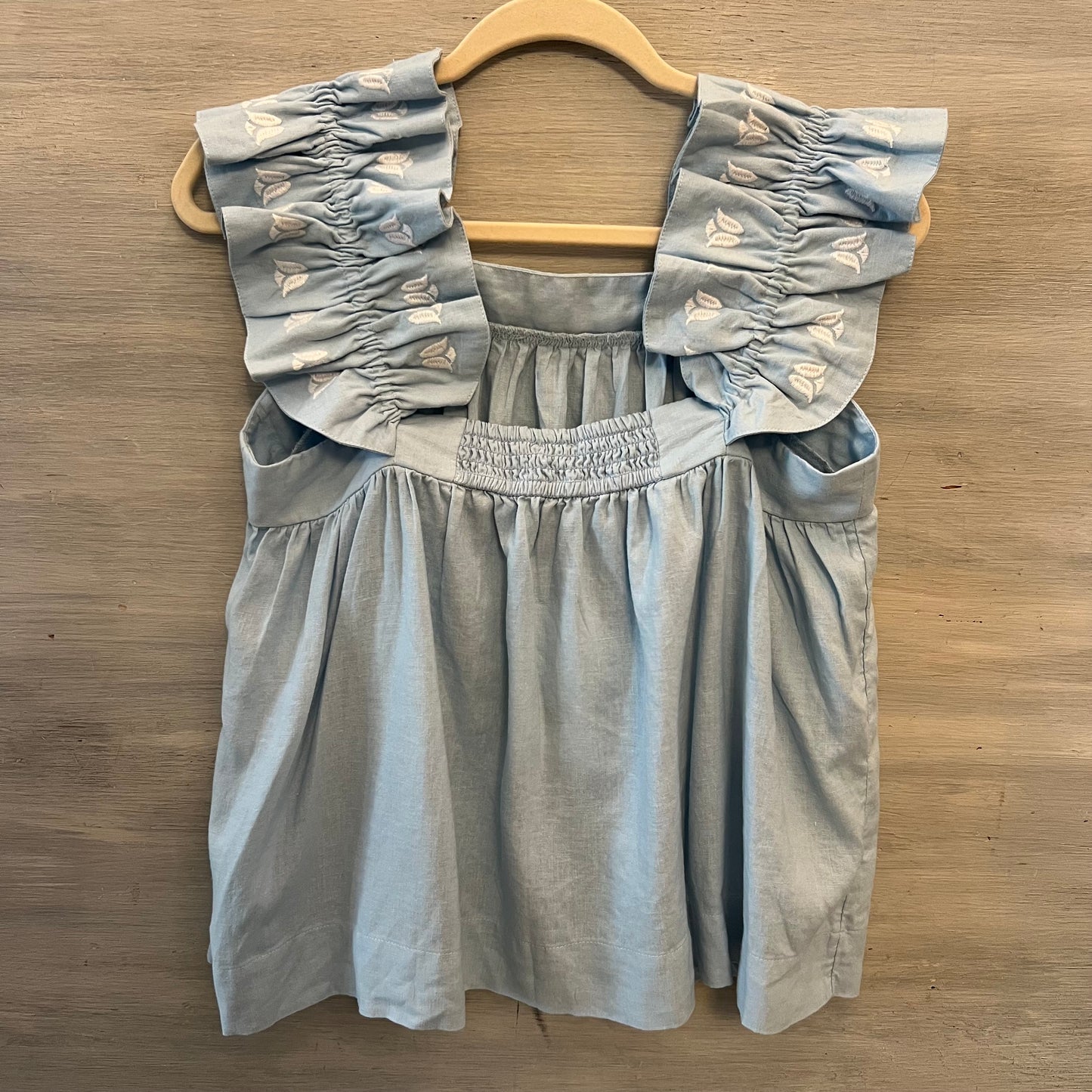 Crown & Ivy Sky Blue Smocked Embroidered Flower Ruffle Sleeve Blouse Size Large Good Condition
