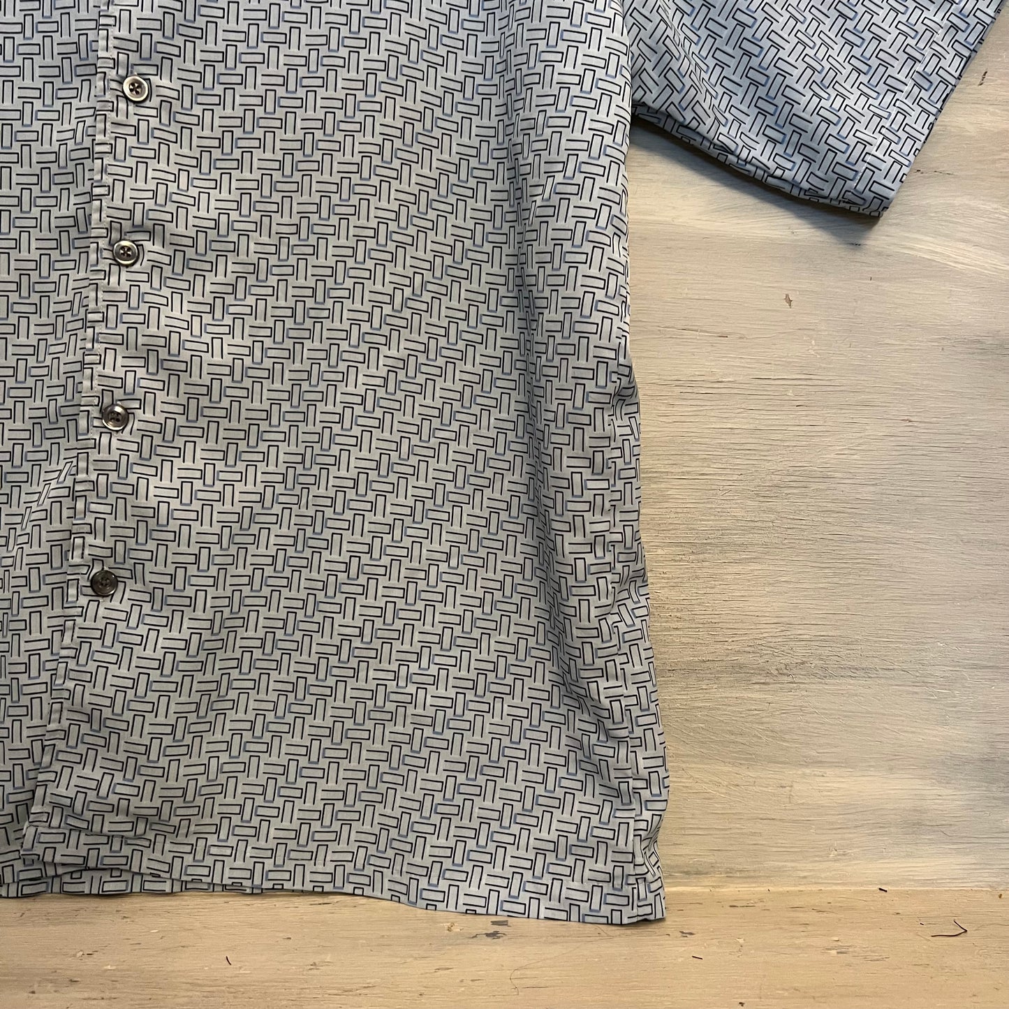 ODO Pale Blue Graphic Print Short Sleeve Button Down Shirt XL Like New