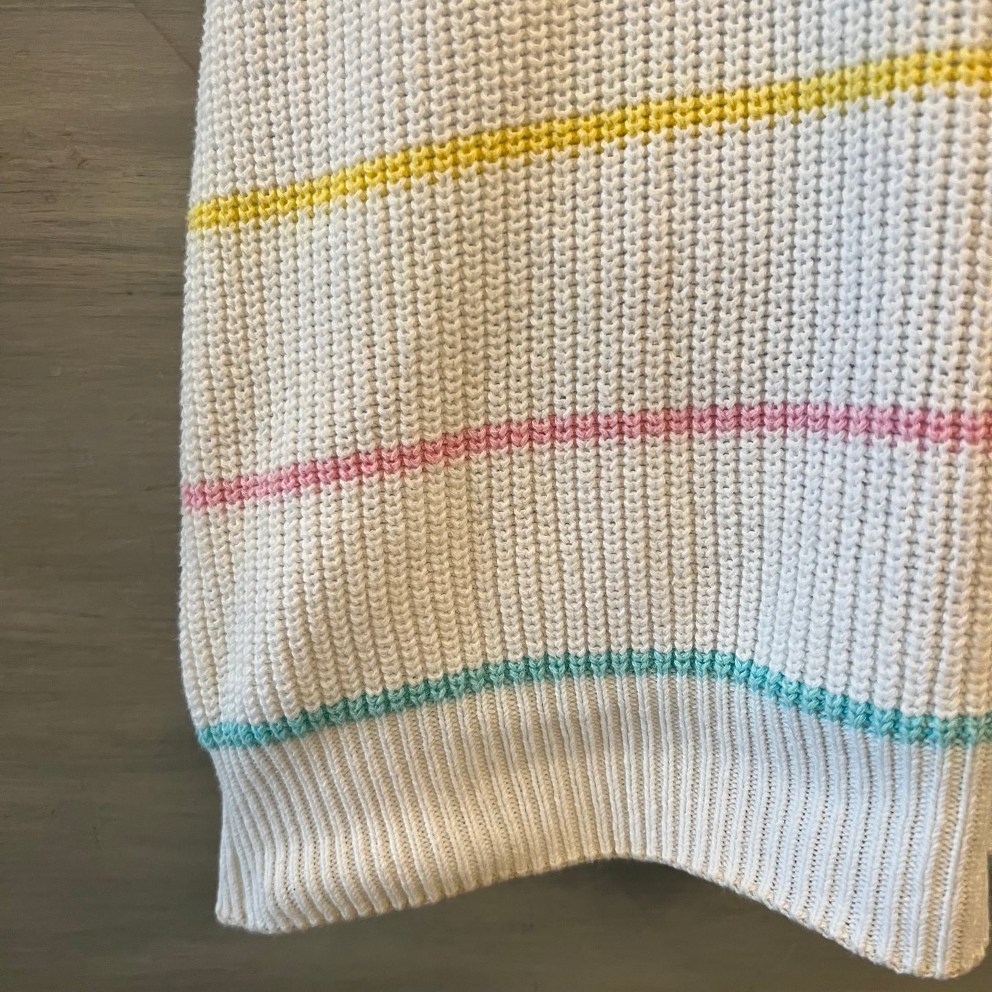Vintage Here’s a HUG 100% Cotton Pastel Stripe White Sweater Vest Size Small Good Condition