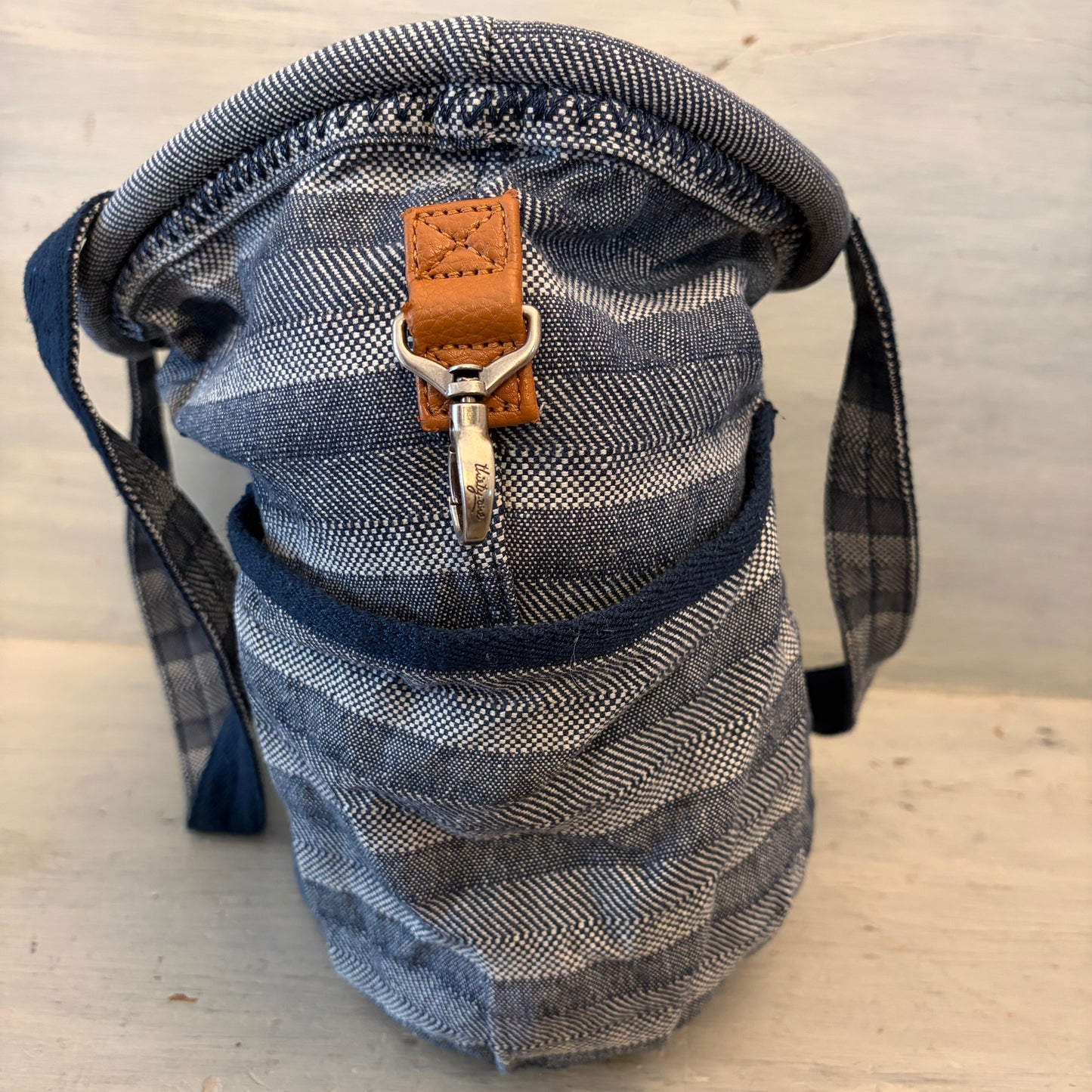 Thirty One Retro Metro Navy Blue Canvas Tote Bag Purse Good Condition