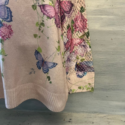 Beautiful Soft Butterfly Flower Print Reticulated Sleeve Sweater Size 3XL Like New