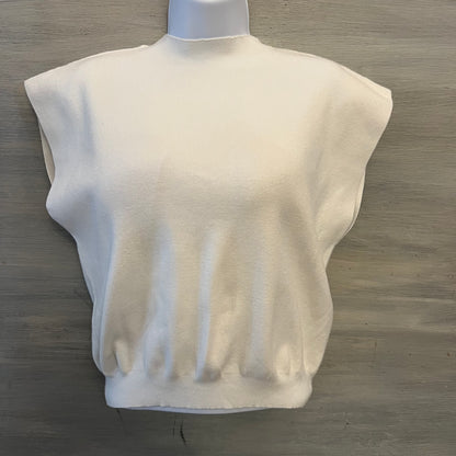 L. Love Cream Knit Turtleneck Cap Sleeve Sweater Size Medium Good Condition