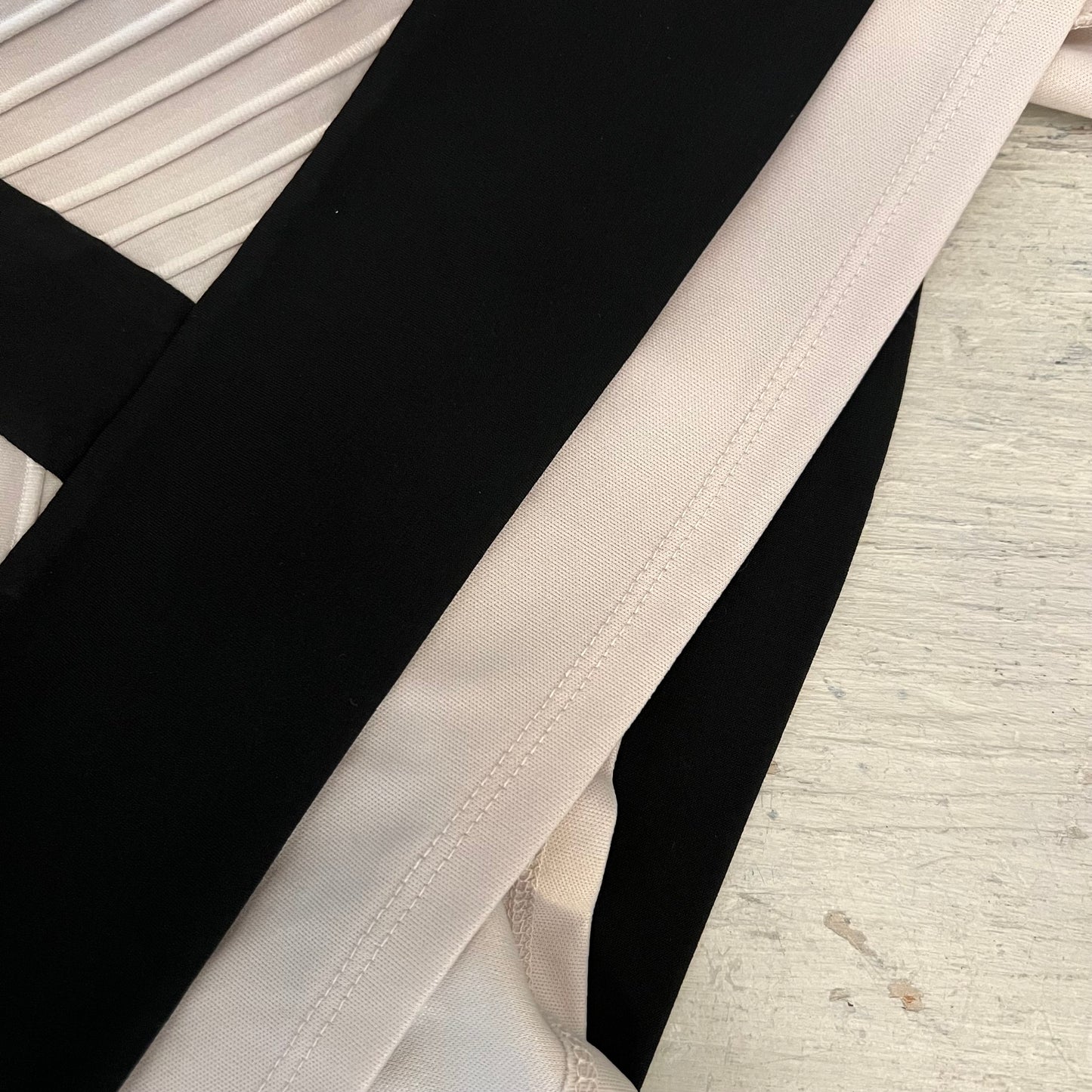 Sandra Darren Two Tone Color Block Sleeveless Ribbed Midi Dress Size 20W Good Condition