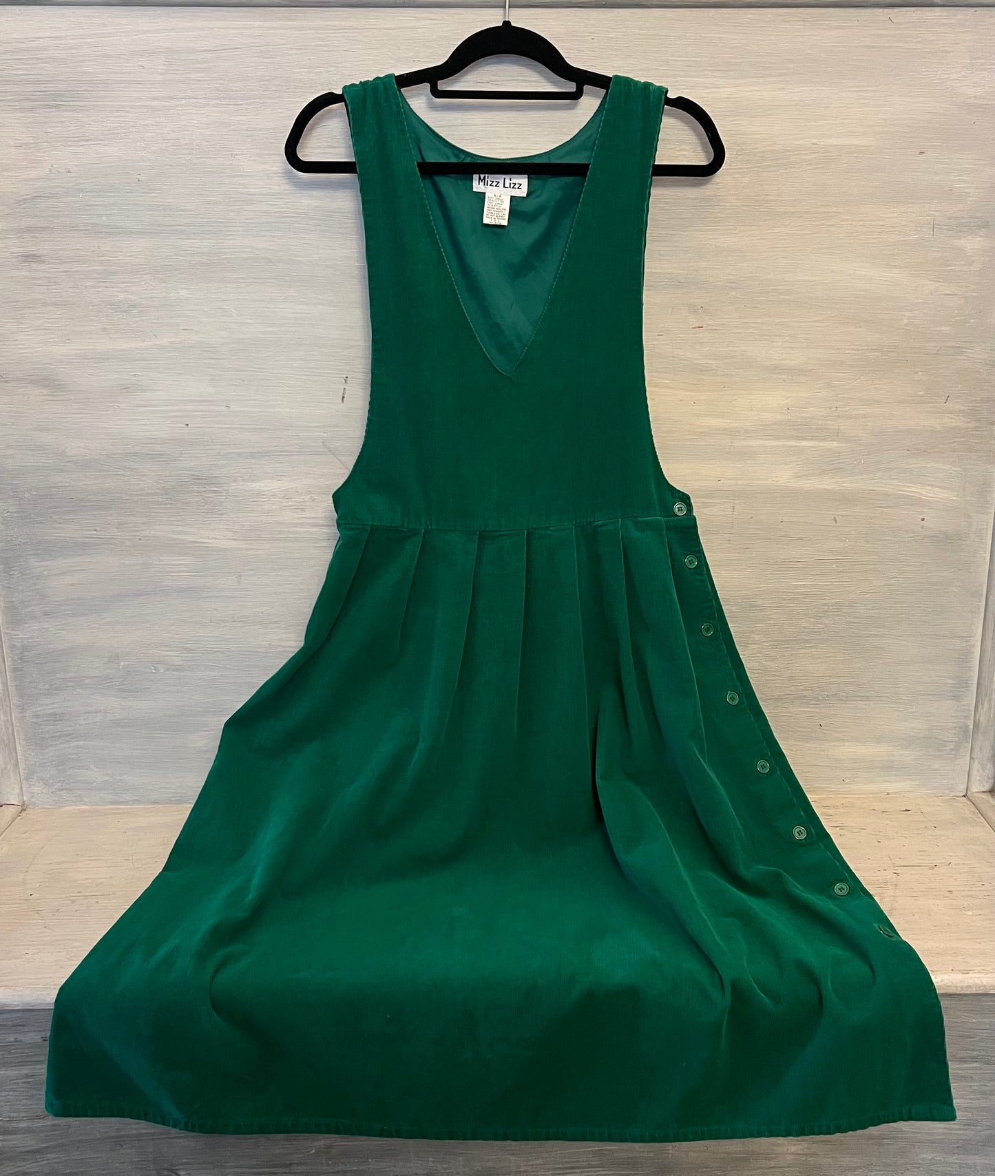 Vintage Mizz Lizz 100%Cotton Kelly Green Thin Corduroy Smocked Midi Dress Size 5/6 Good Condition