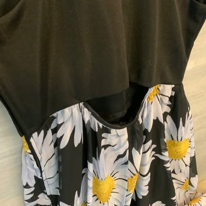 Crystal Doll Sunflower Maxi Dress Medium Like New