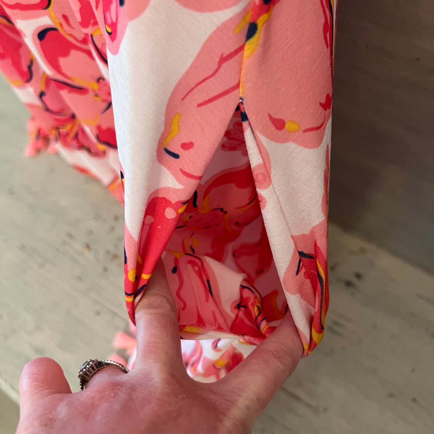 Simply Southern Hot Pink Hawaiian Flower Print Above Knee Dress Size Small Good Condition