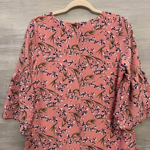 Belongsci Floral Above Knee Dress Medium Good Condition