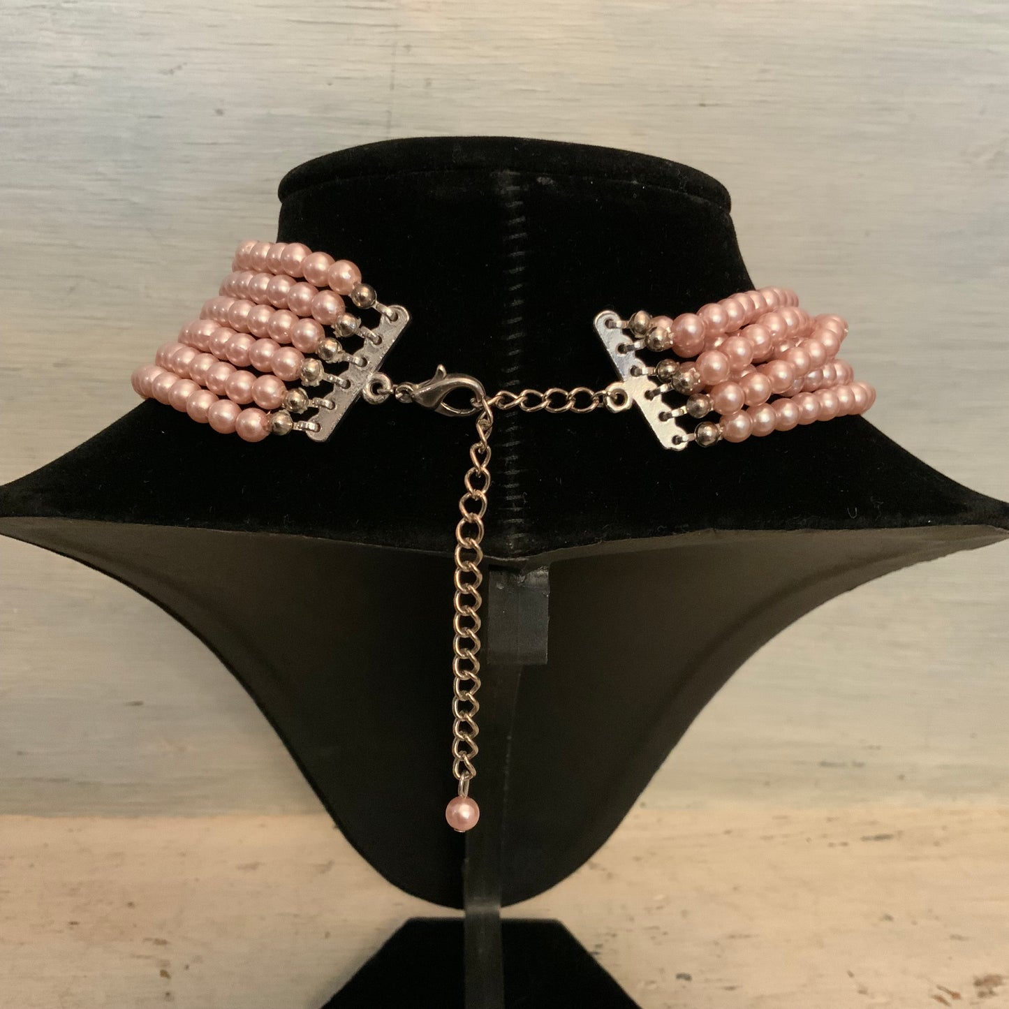 Elegant Vintage Style Pink Multi Strand Faux Pearl Choker Necklace 12-14" Good Condition
