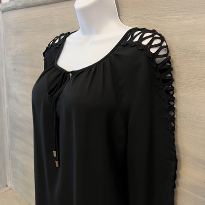 Zac & Rachel Black Keyhole Tie Front CrissCross Open 3/4 Sleeve Blouse Size Medium Good Condition