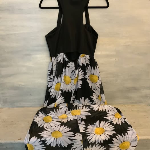 Crystal Doll Sunflower Maxi Dress Medium Like New