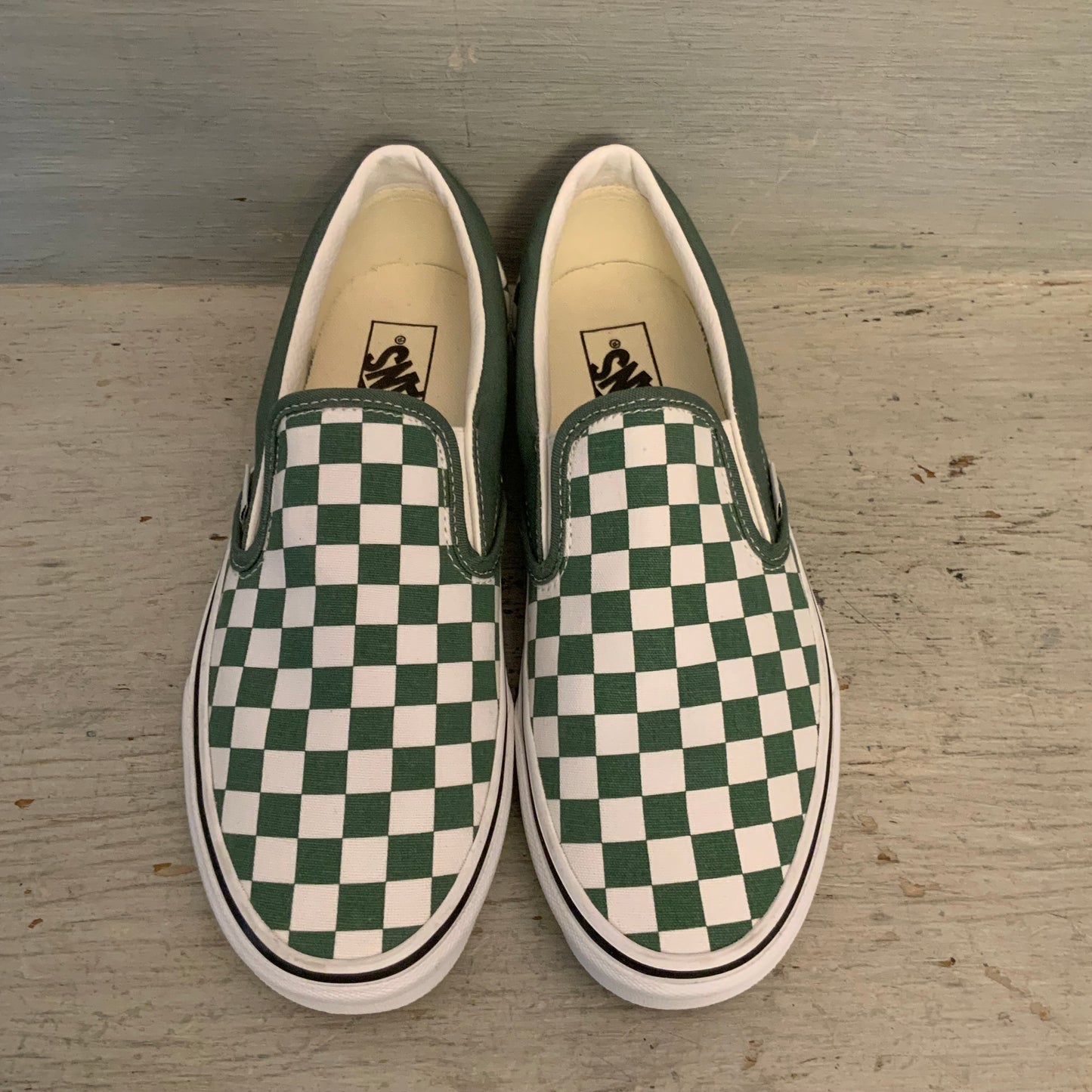 VANS Unisex Classic SlipOn Canvas Checkerboard Sneakers Size 8/9.5 Like New