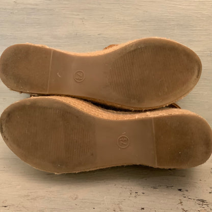Universal Thread Brown Suede Espadrille Wedge Sandals Size 7.5 Good Condition